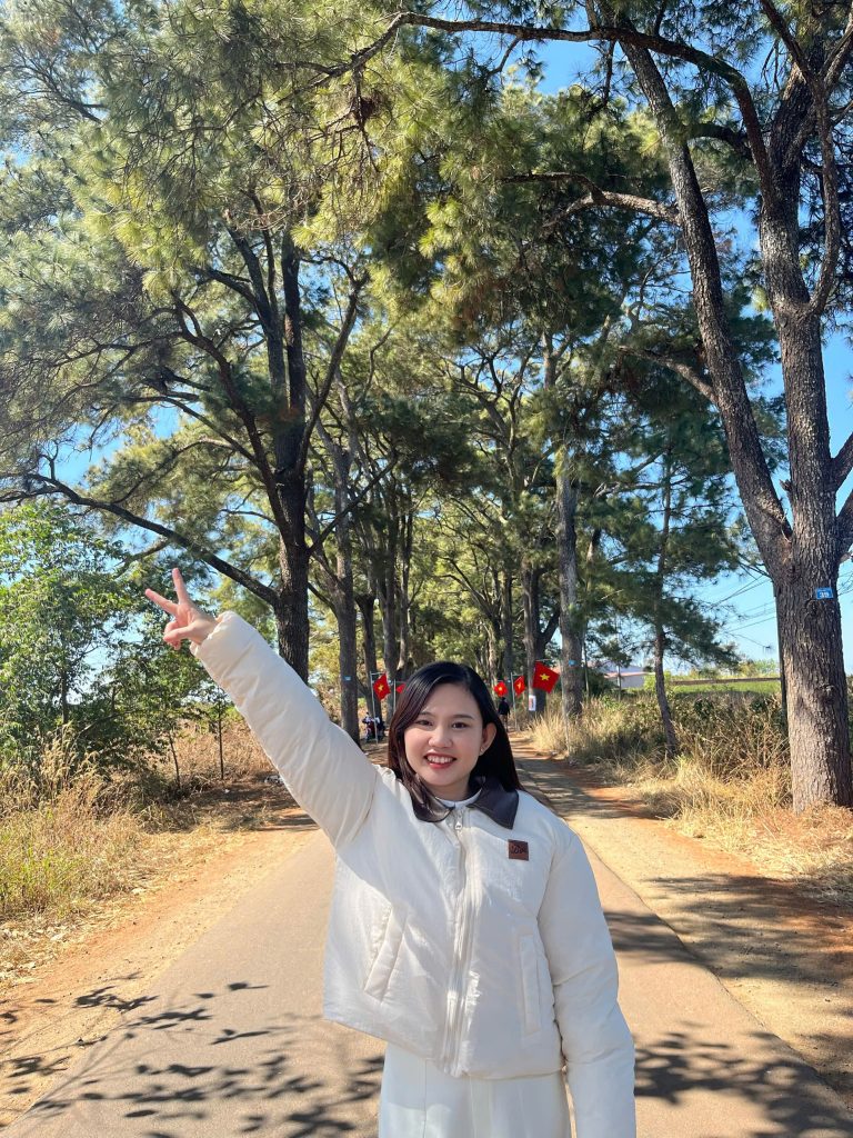 Liên hệ